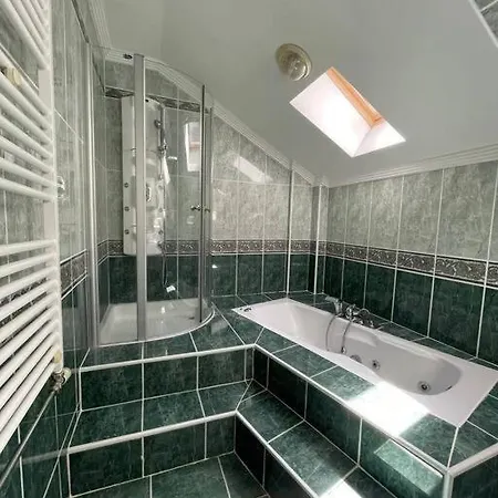 Private Daily With Big Pool